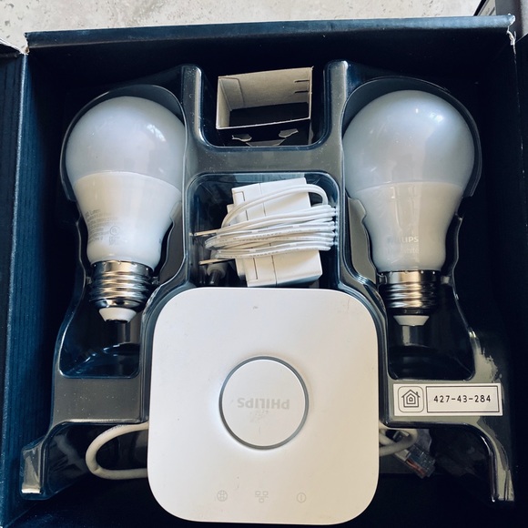 Philips Hues LED automated smart Home lights - Picture 3 of 6